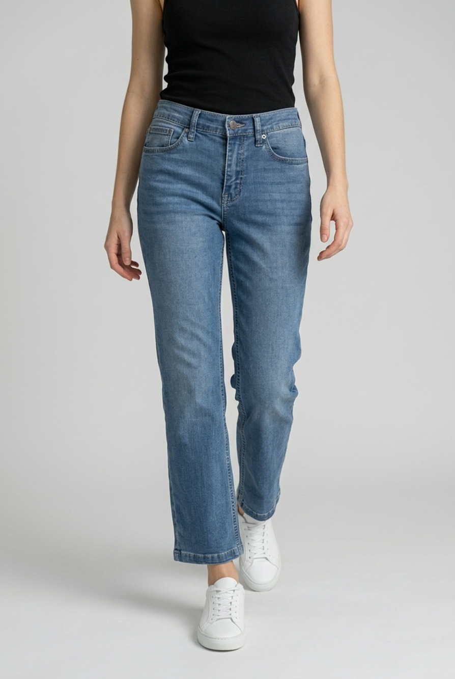 Calvin Klein Jeans Straight Leg Jeans Size 8P/29 Blue